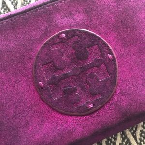 Tory Burch Zip Wallet